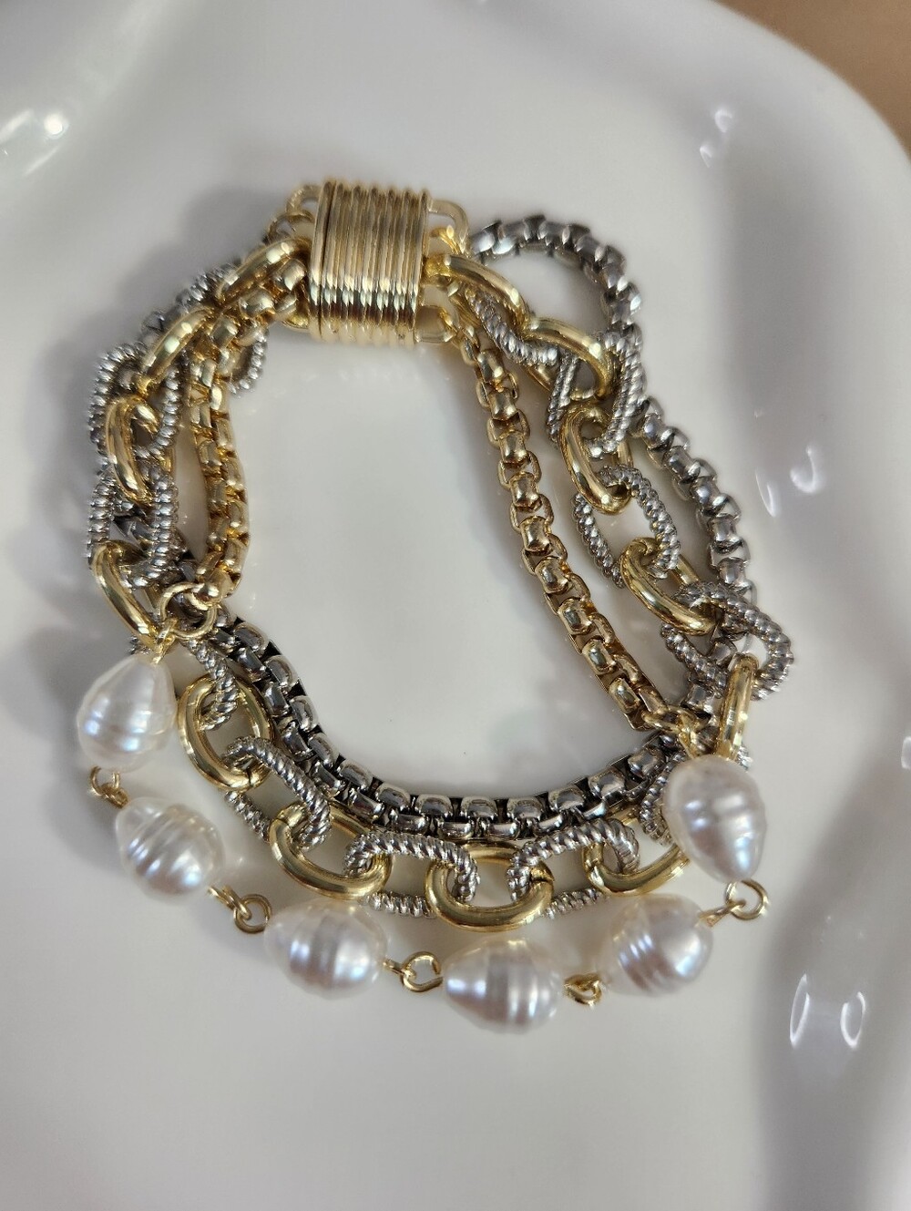 Magnetic Mixed Metal Pearl Chain Bracelet - Gold & Silver